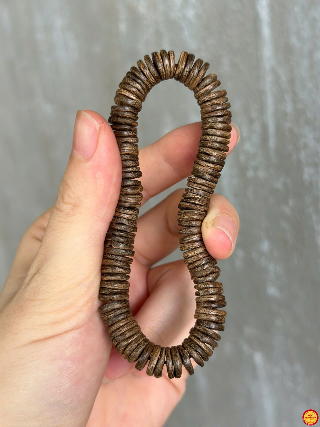 VÒNG TAY TRẦM BÌ